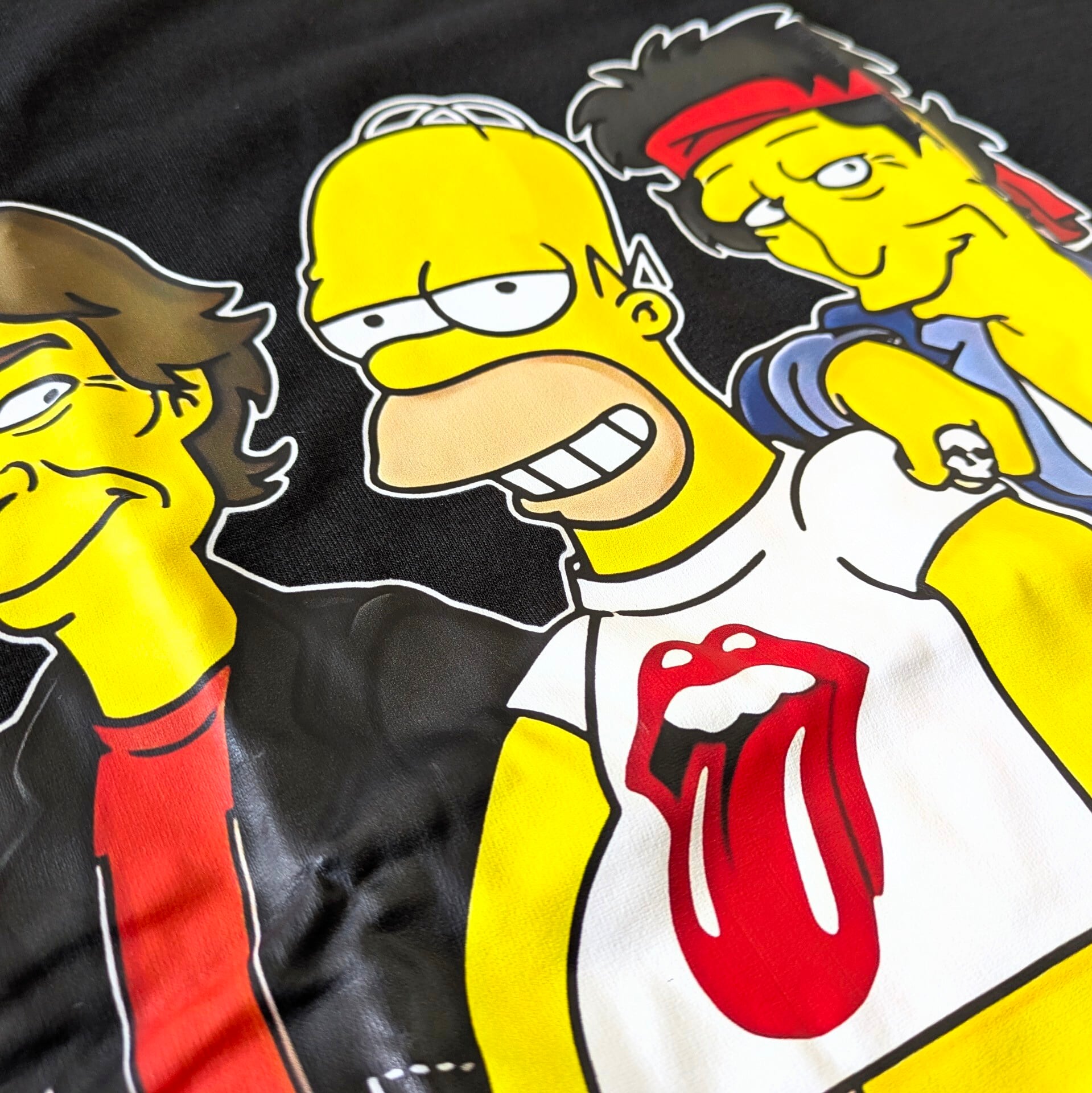 【 The Simpsons( ザ・シンプソンズ ) 】『 ホーマー・シンプソン&ローリング・ストーンズ 』 Tシャツ〚アメリカン雑貨 アメトイ〛