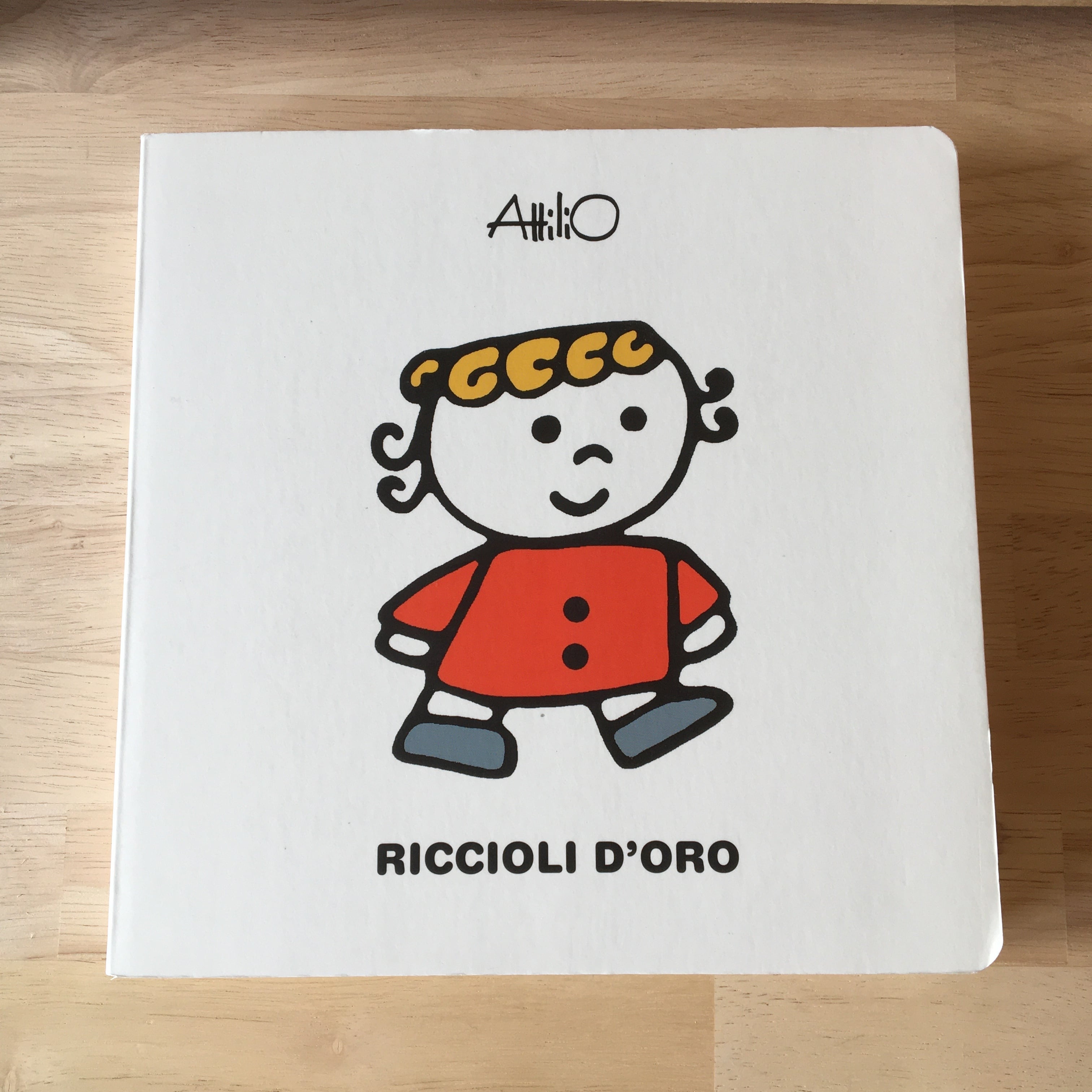 絵本　(3匹のクマ)　イタリア　絵本店)　Riccioli　(チェルビアット　d'oro　Cerbiatto