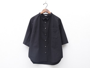 タイプライタークロス角衿半袖シャツ　COL/黒