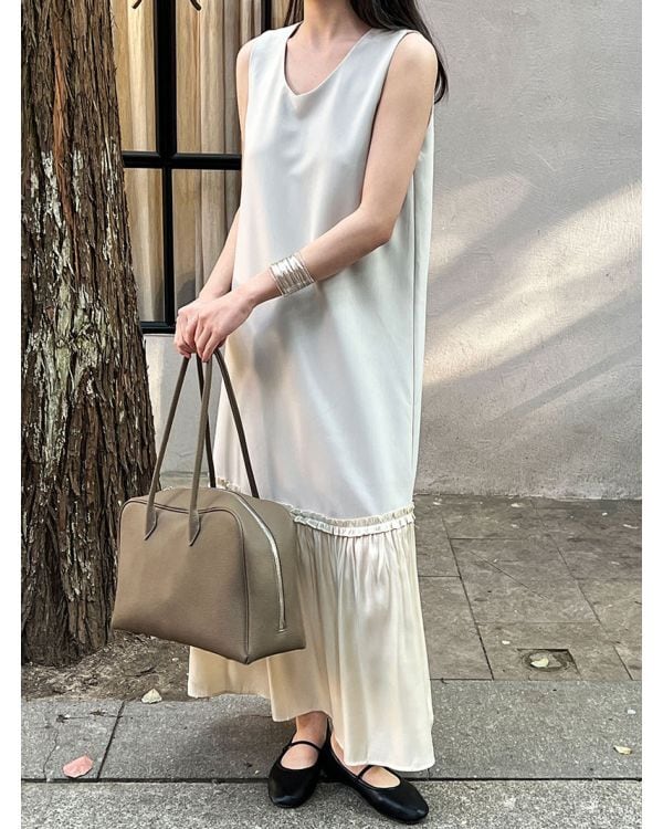 Bicolor Vneck Dress | Leonie