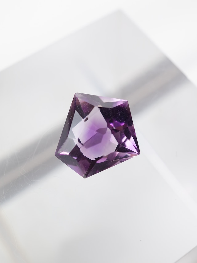 Fancy Cut Amethyst - a05