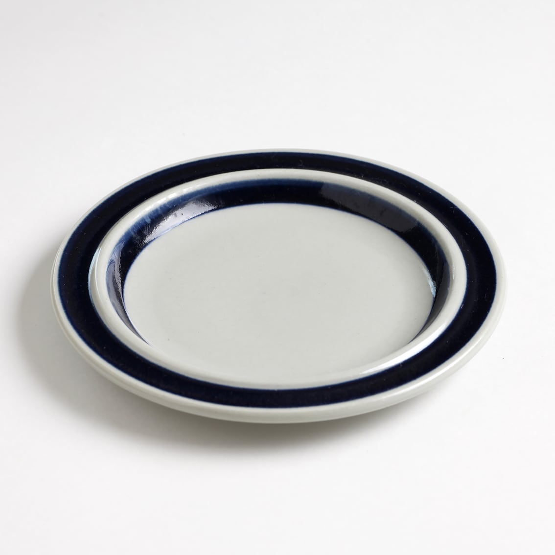 Arabia アラビア　anemone アネモネ　大皿２つ Arabia アラビア anemone アネモネ 大皿2つ ARABIA（アラビア