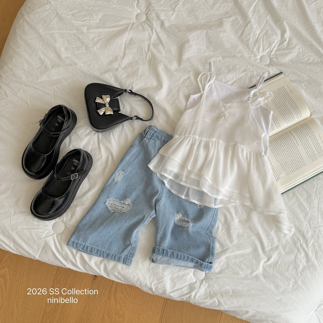 [ninibello] Damage Ice Denim Pants +fee2 / [니니벨로] 데미지아이스데님팬츠