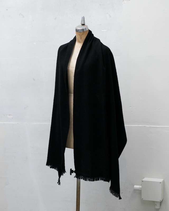 KHATA "YAK WOOL STOLE"  COLOR : BLACK