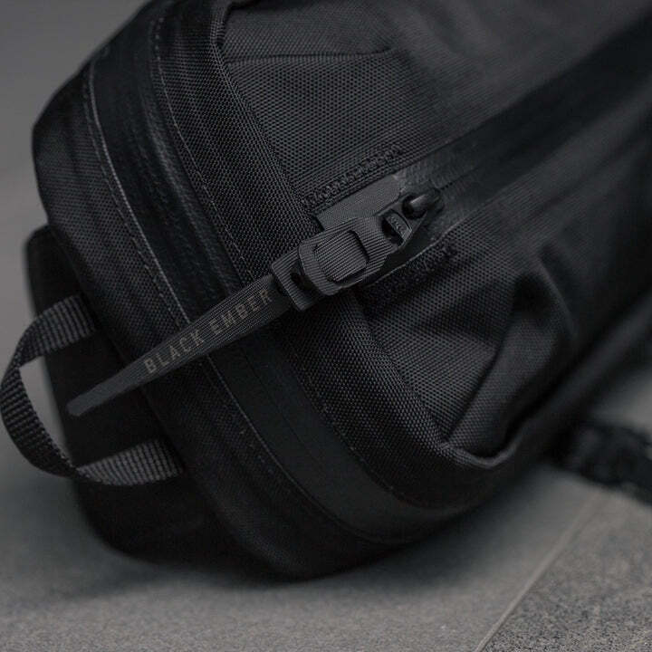 Black Ember ブラックエンバー tech kit sling テックキットスリング