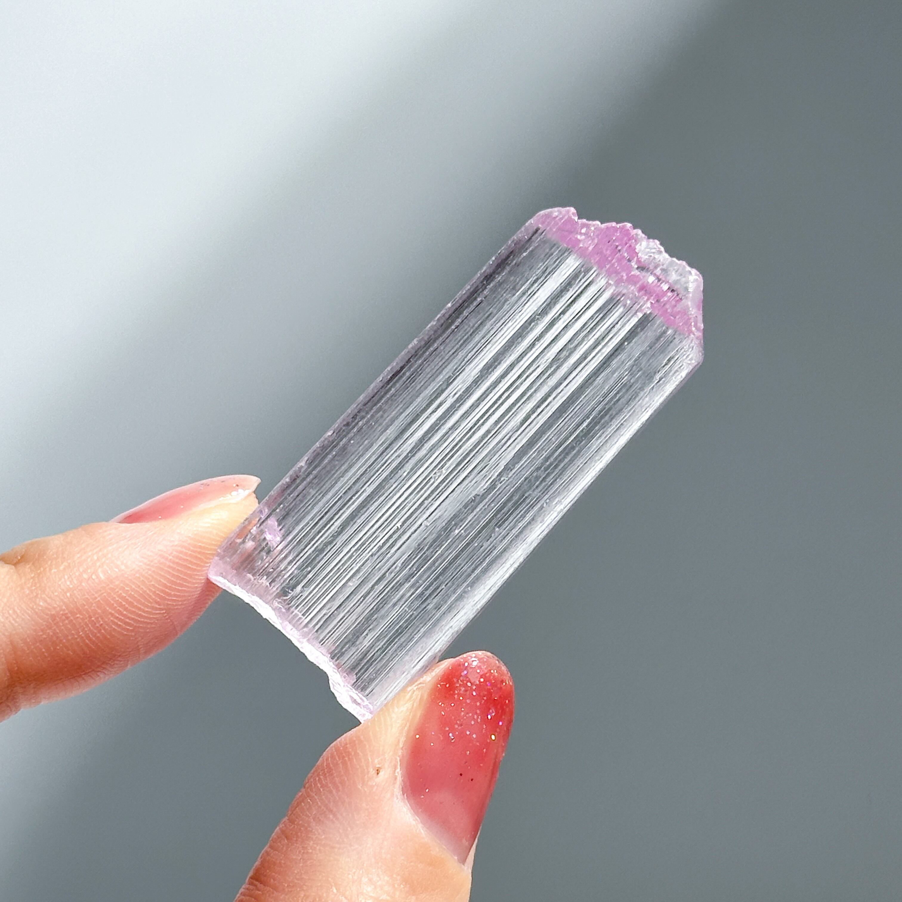ハイクォリティ】クンツァイト 原石72◇ Kunzite ◇天然石・鉱物