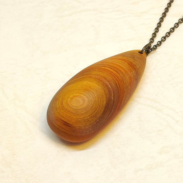 木製ペンダント PT018 | デザイン工房はりまや ウッドクラフトショップ