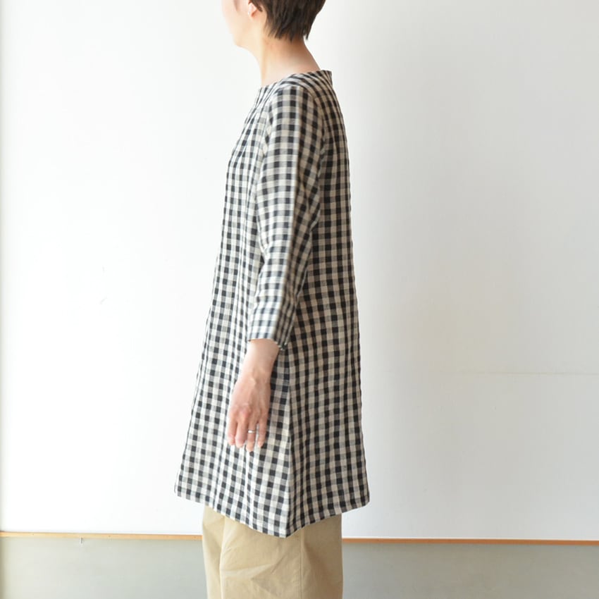 SWARM(スワーム)リネンギンガムボートネックワンピース(NS-44021)ブラック(02)