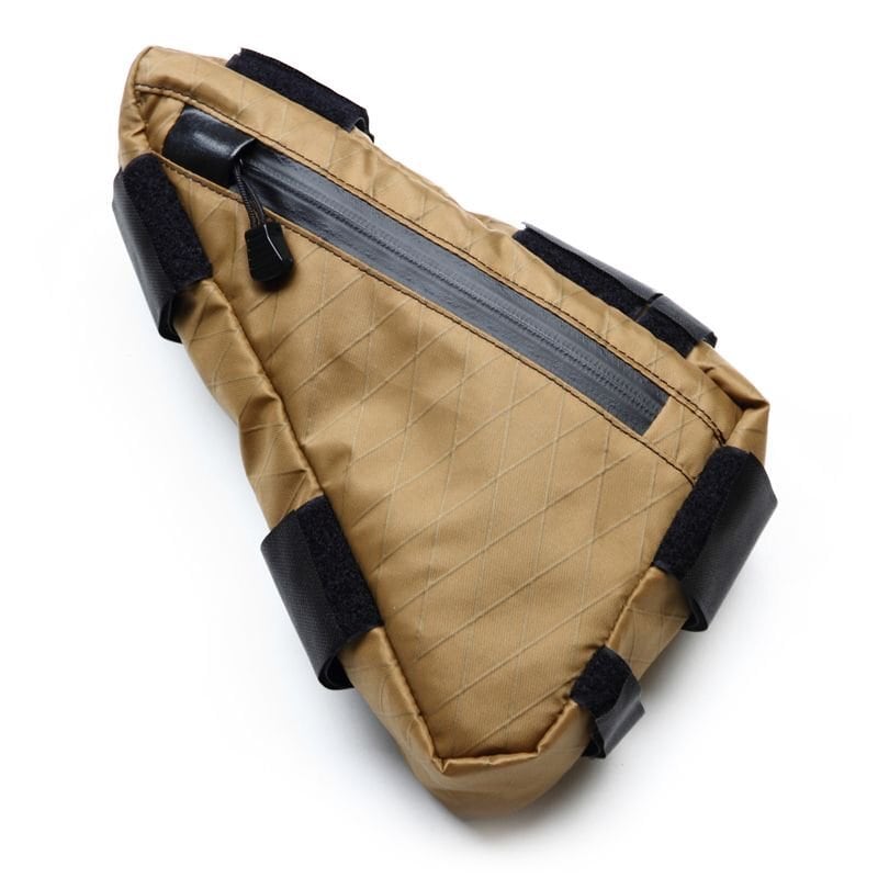 FAIRWEATHER】corner bag (x-pac/coyote) | Humhumhug Online Shop