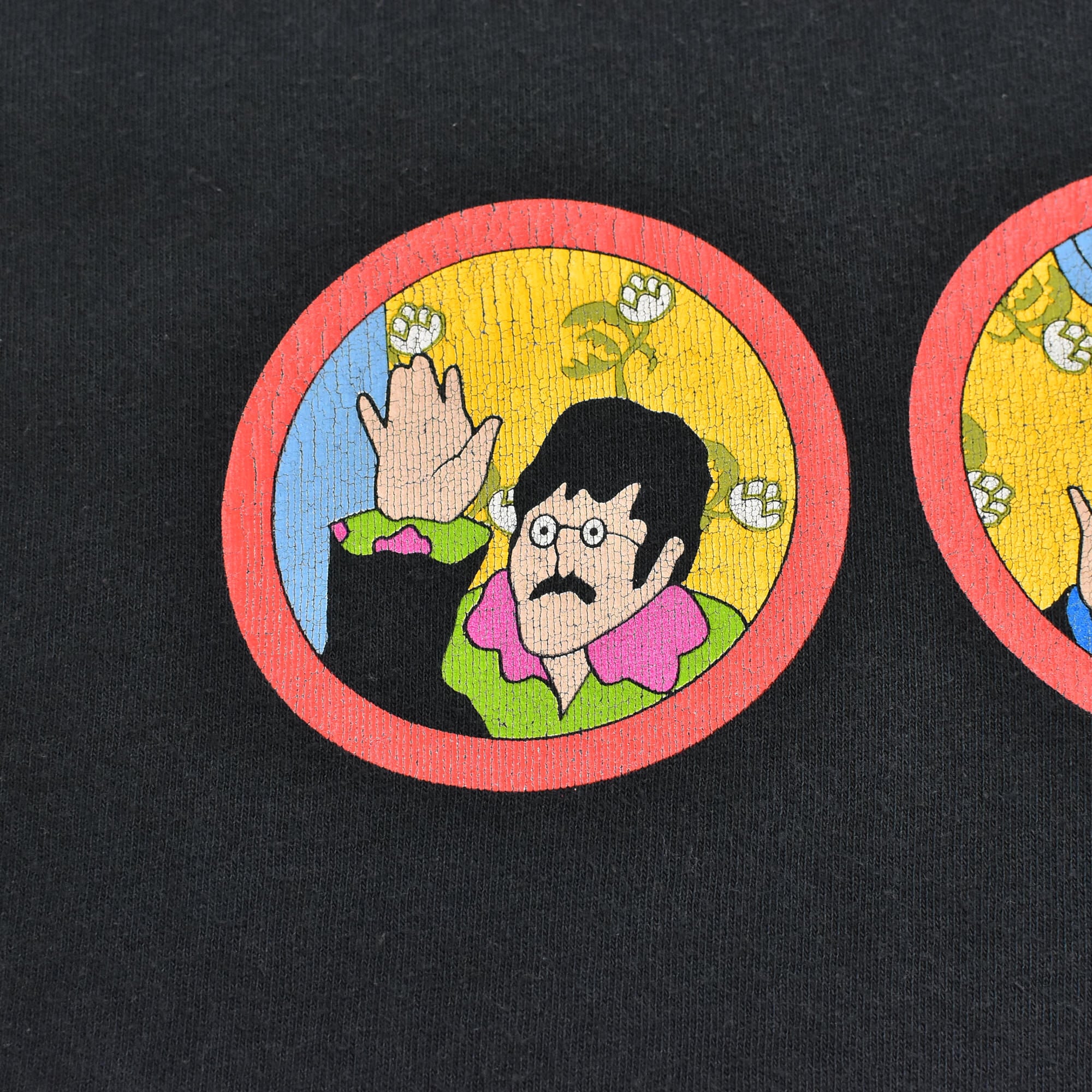 90s ALL Sport BEATLES Yellow Submarine graphic T-shirt 90s ALL Sport BEATLES Yellow Submarine graphic T-shirt