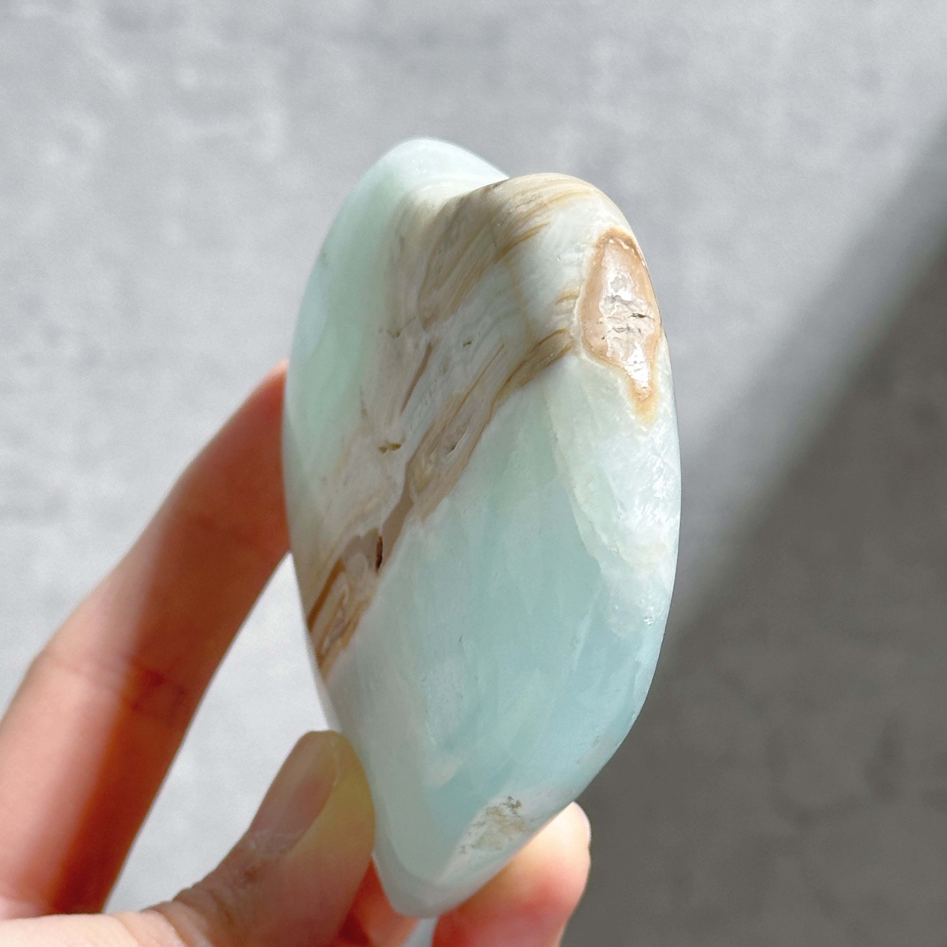 カリビアンブルーカルサイト ハート93◇Caribbian Blue Calcite