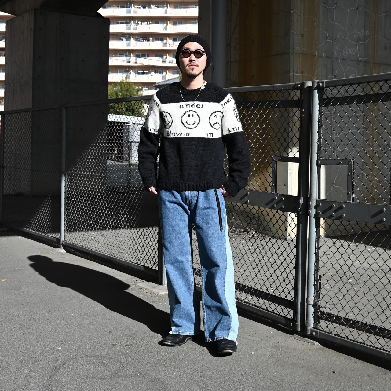 Leh / Smiley Knit Sweater