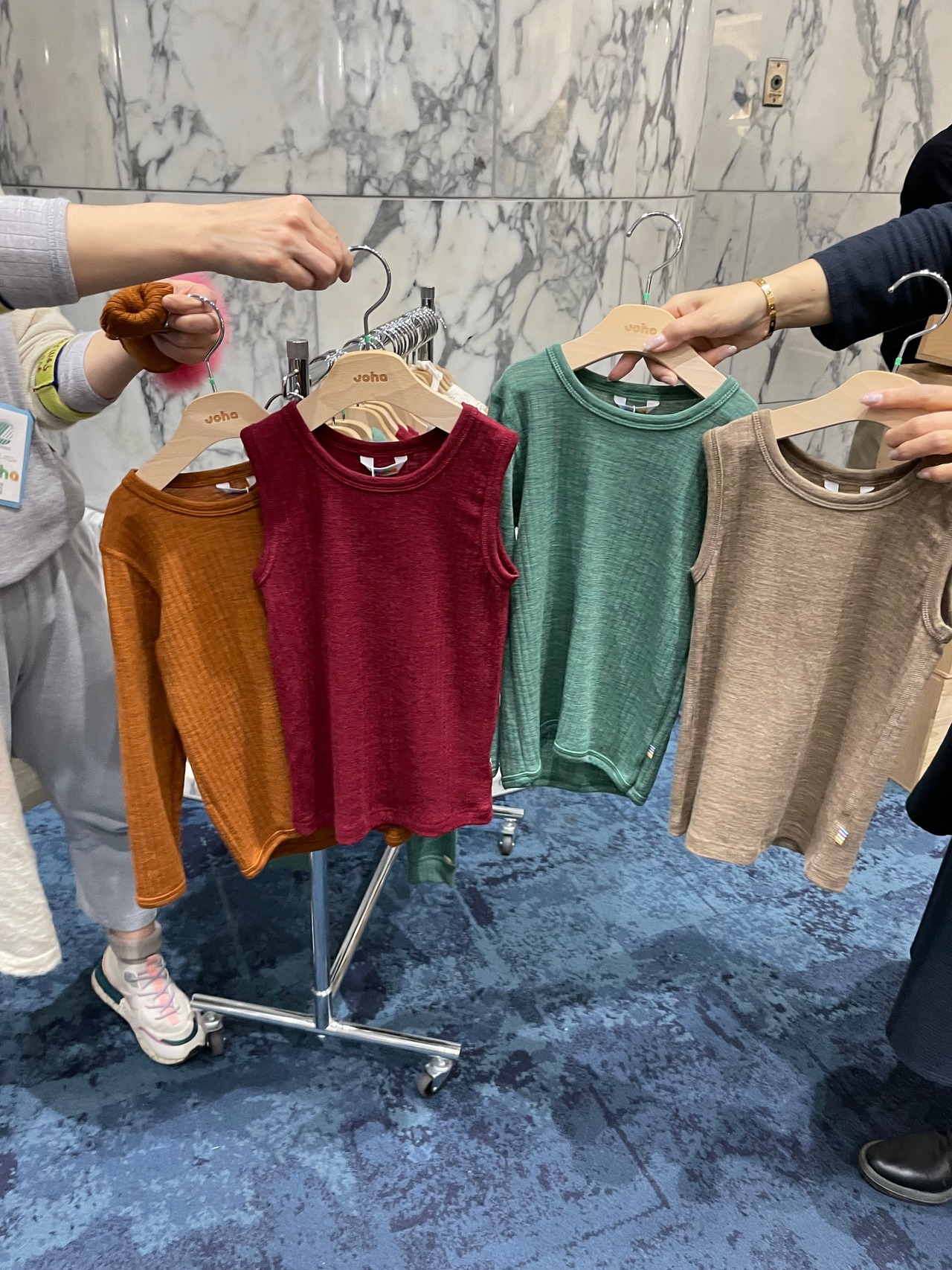 JOHA（ヨハ）KIDS 150 & 160 / Blouse メリノウール100% ワイドリブ長袖Tシャツ_2