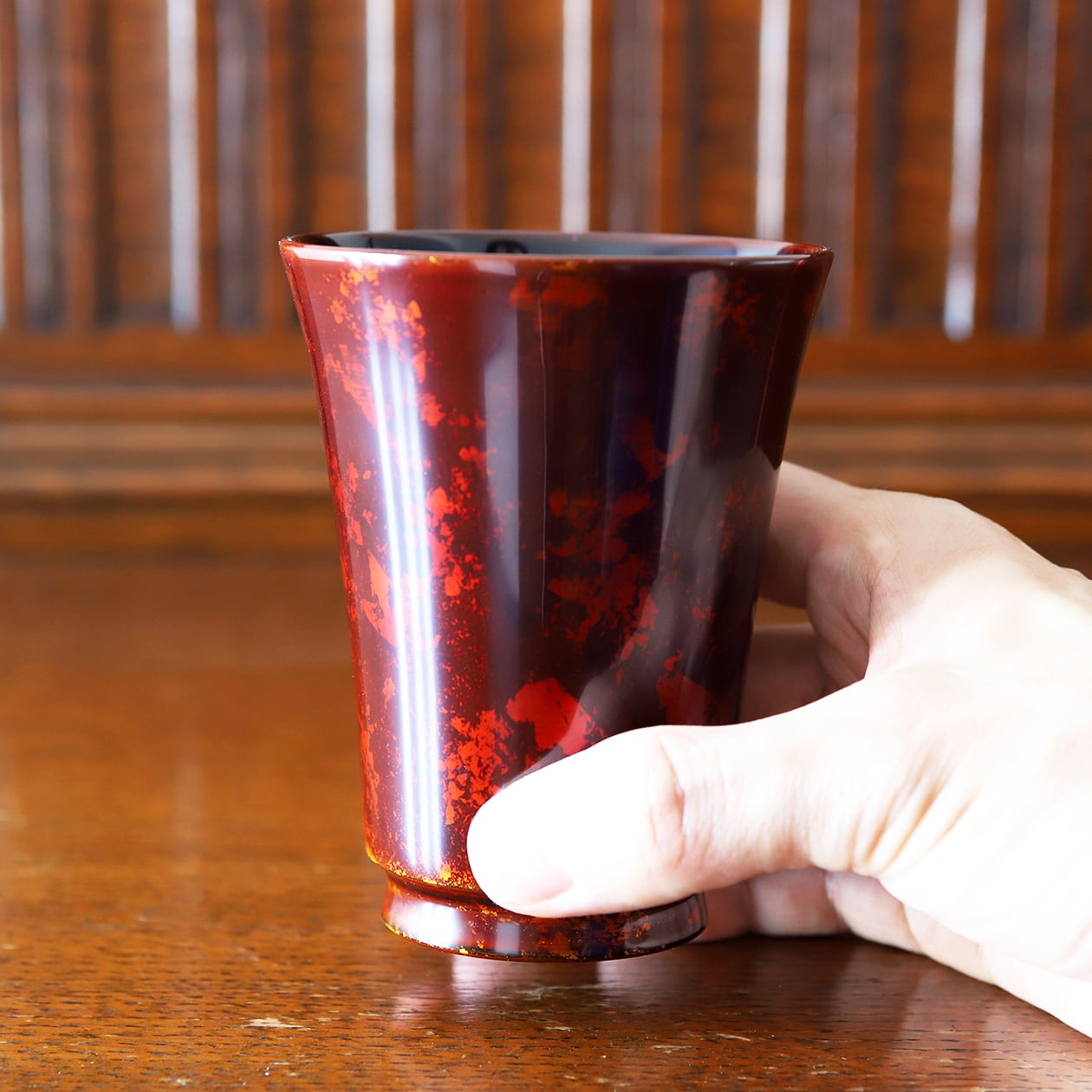 白檀塗りの漆グラス｜畠中昭一（現代の名工）作・越前漆器 | にっこう