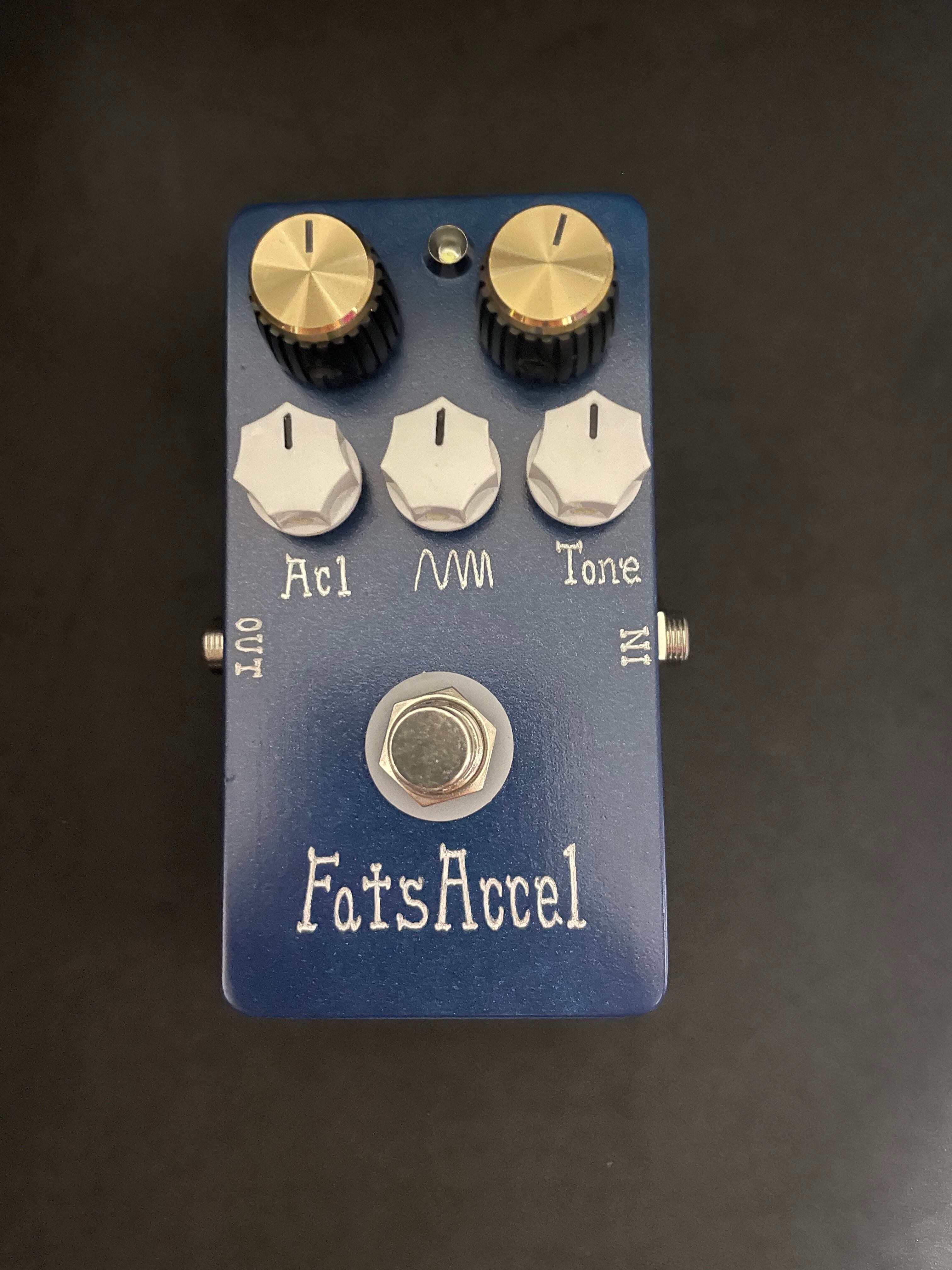 ファッツアクセル（ギャラクシーブルー）:ゲイン アクセラレイ