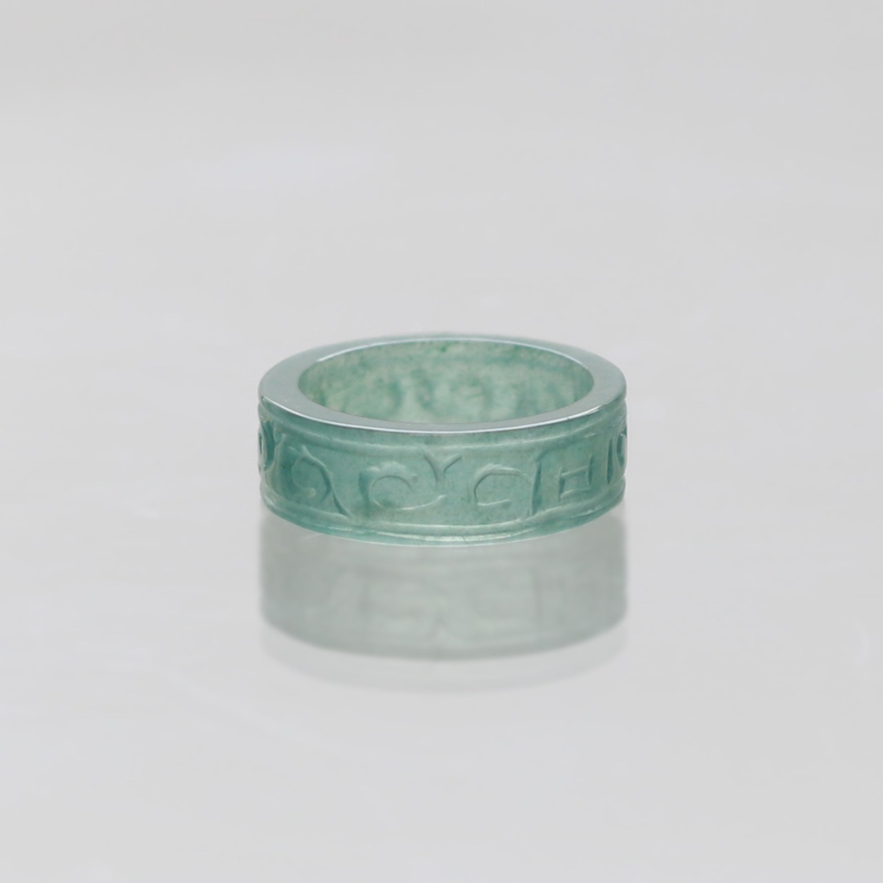 【5.5～6号】Guatemala carving 翡翠くり抜き甲丸リング A貨翡翠 jd_rg2509