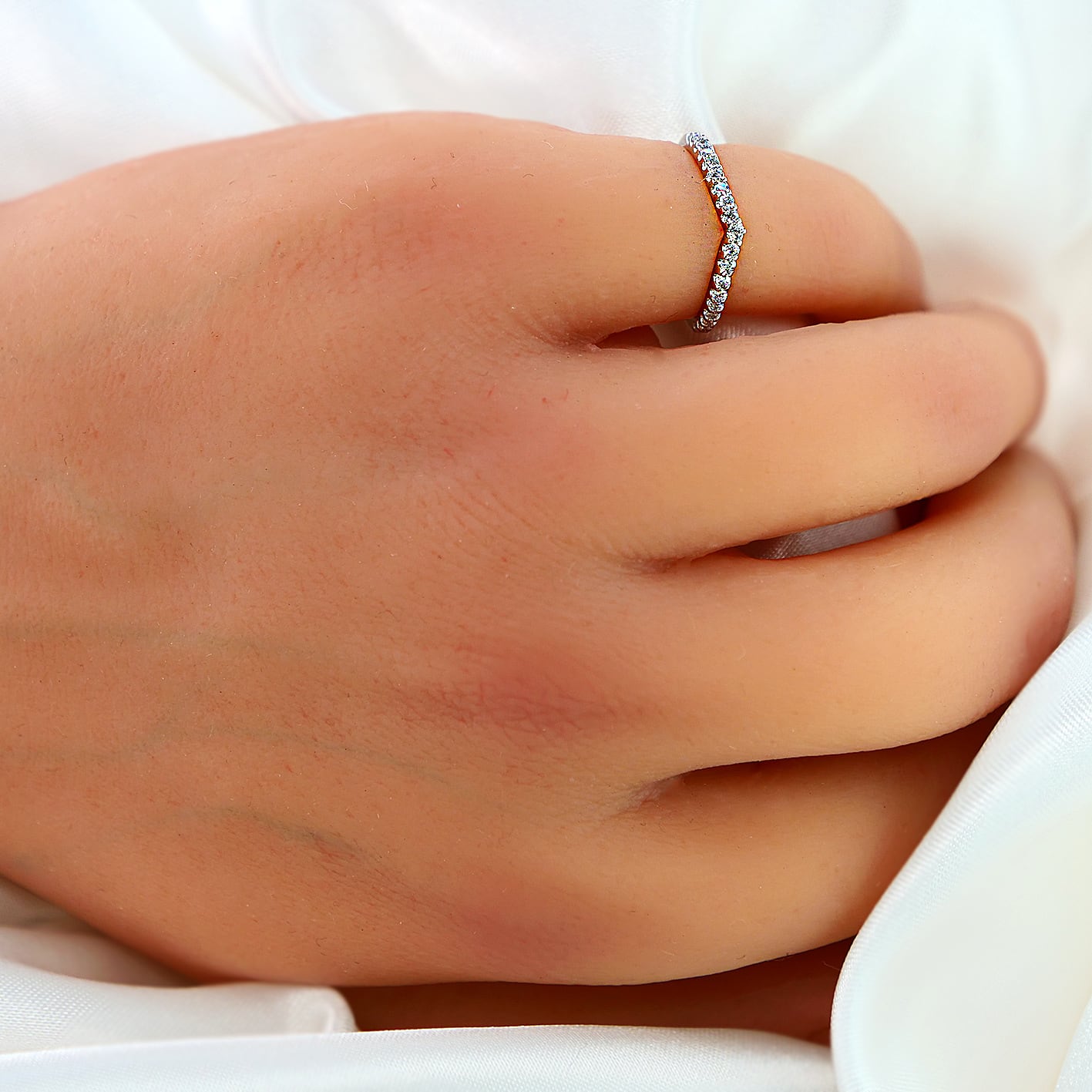 【10金ゴールドピンキーリングV字ハーフエタニティリング】K10 ピンキーリング ハーフエタニティリング ファッションリング モアサナイト ダイヤモンド SP004-R