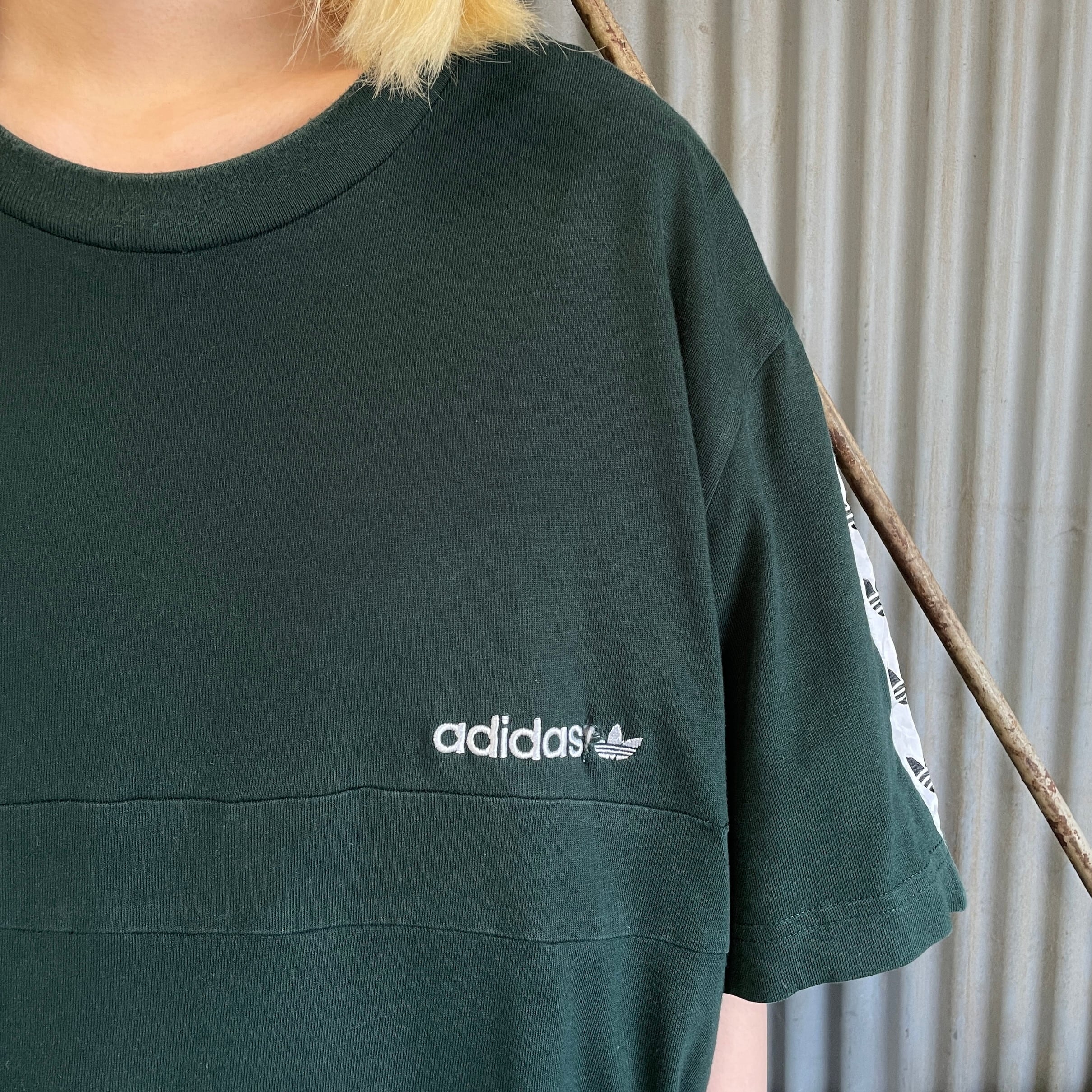 adidas アディダス ワンポイントロゴ刺繍 袖ロゴライン Tシャツ メンズXL 古着 グリーン 緑【Tシャツ】 | cave  古着屋【公式】古着通販サイト powered by BASE