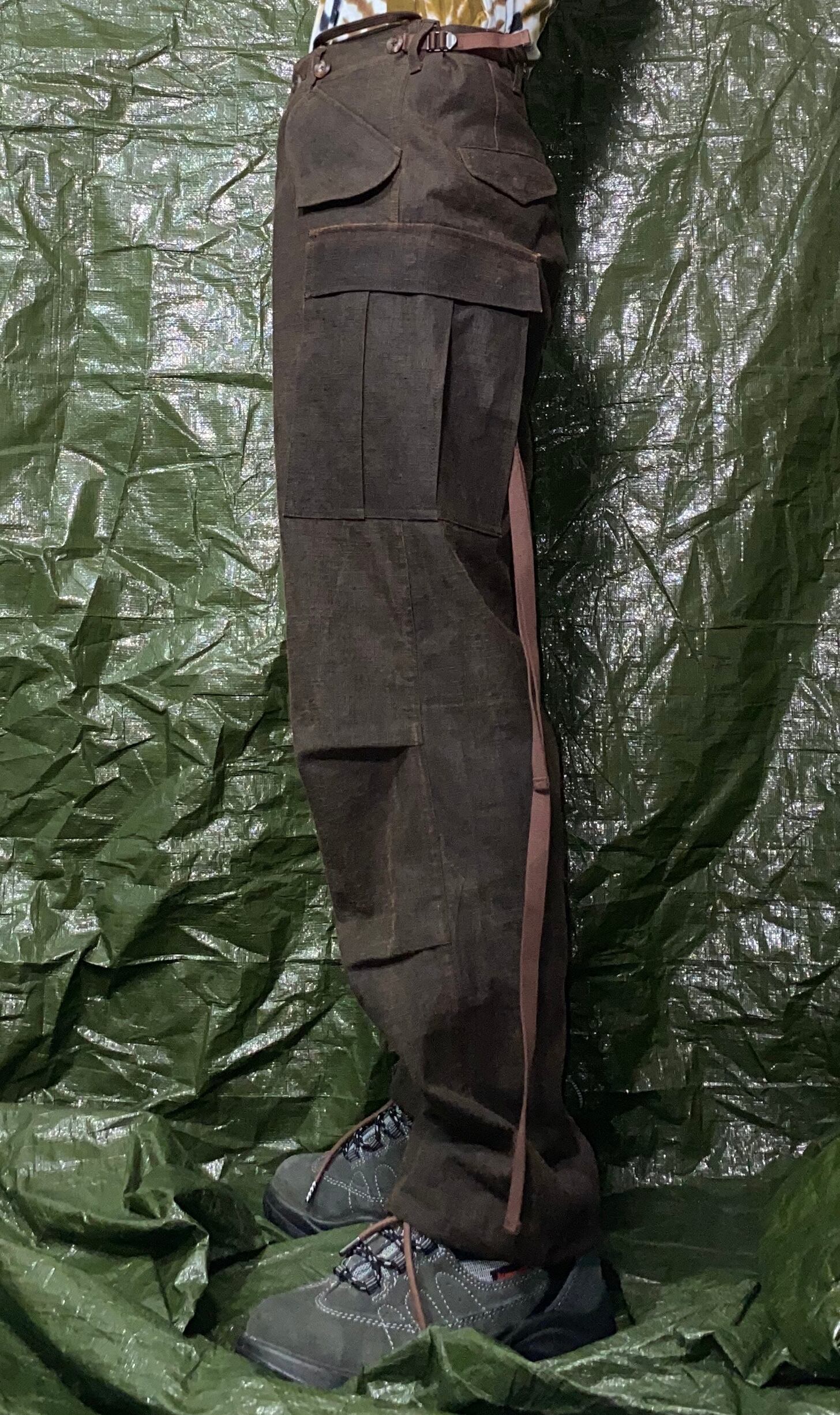 BEAUGAN MUD DYED CARGO TROUSERS  M-65