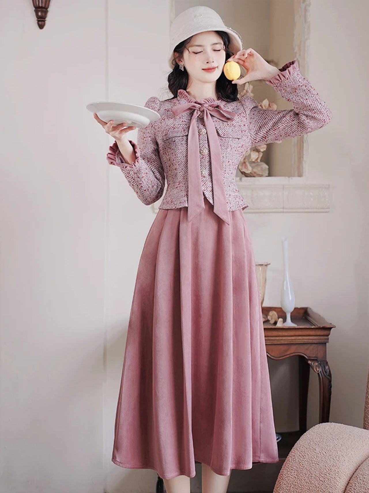 【0194】 Formal Pink Bowtie Ribbon Long Sleeve Dress