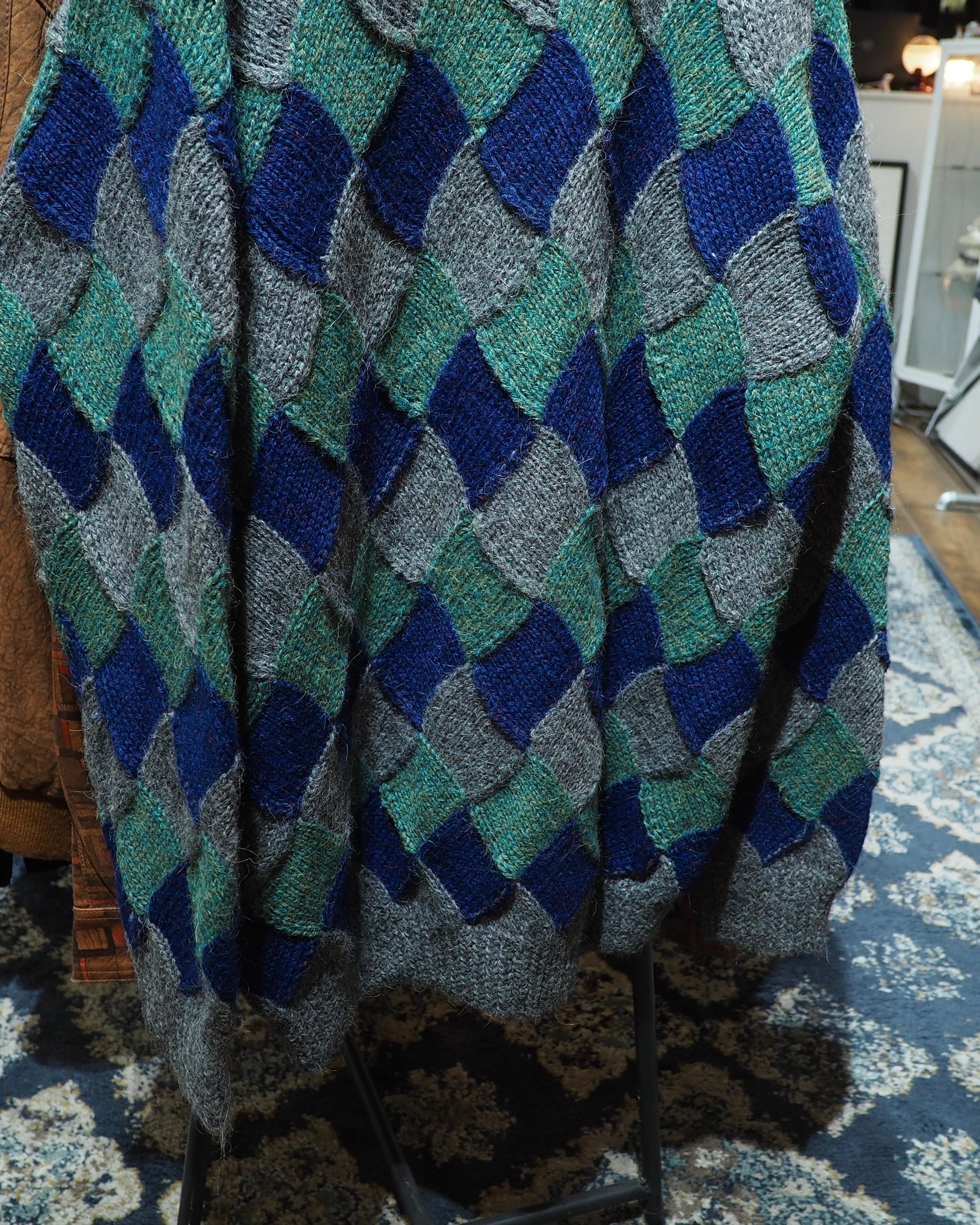 1980 - 90s " Paul Stuart - Handmade " Undulating Diamond Vintage Loose Knit