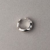 < comoto > wavy earcuff