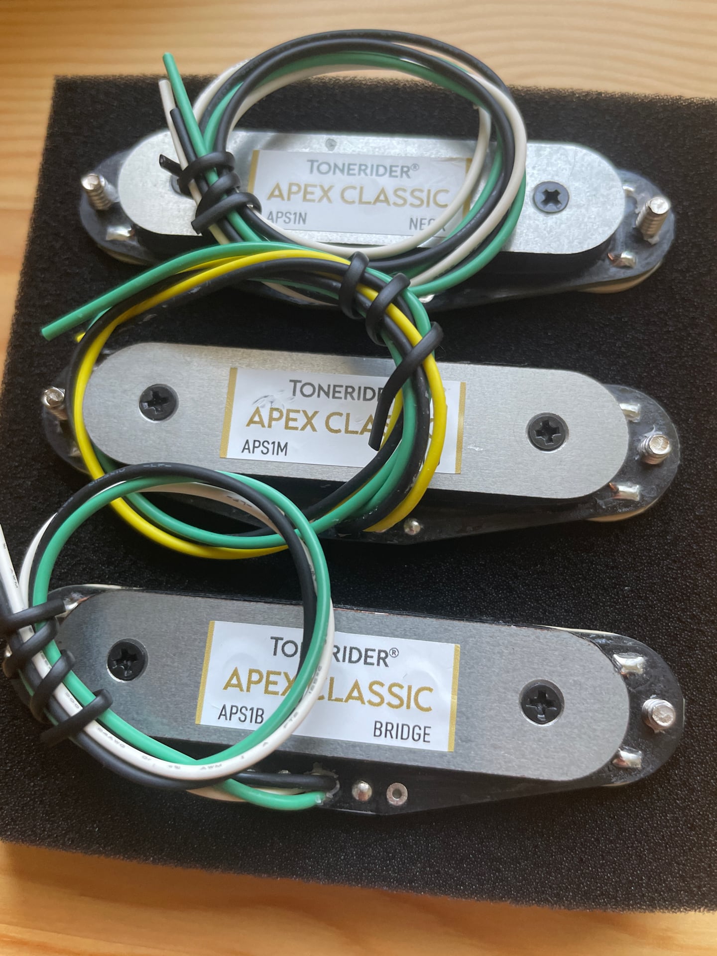 TONERIDER Apex Classic ストラト ノイズレス ピックアップ セット
