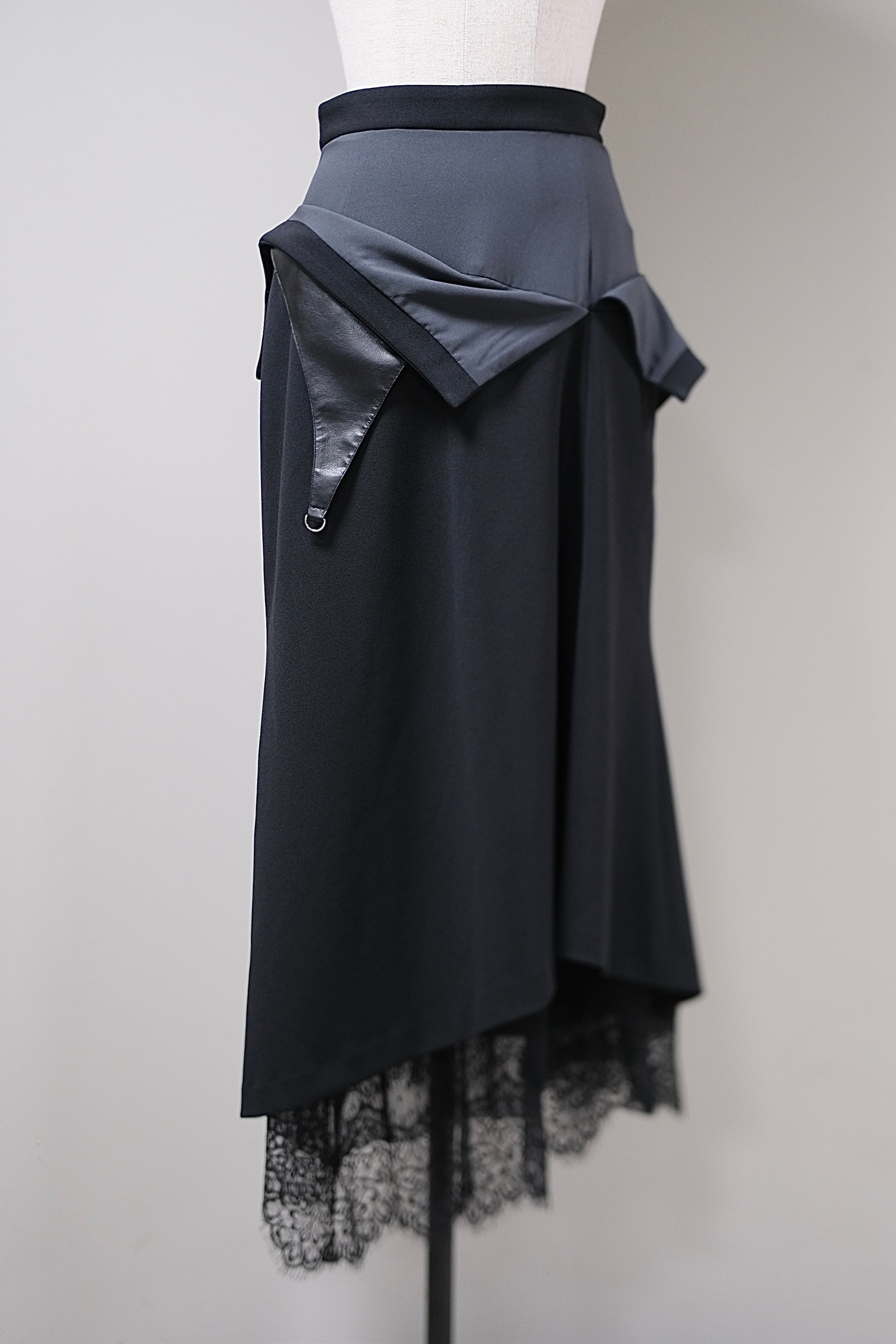 【Tanaka Daisuke】TURNED UP LACE SKIRT