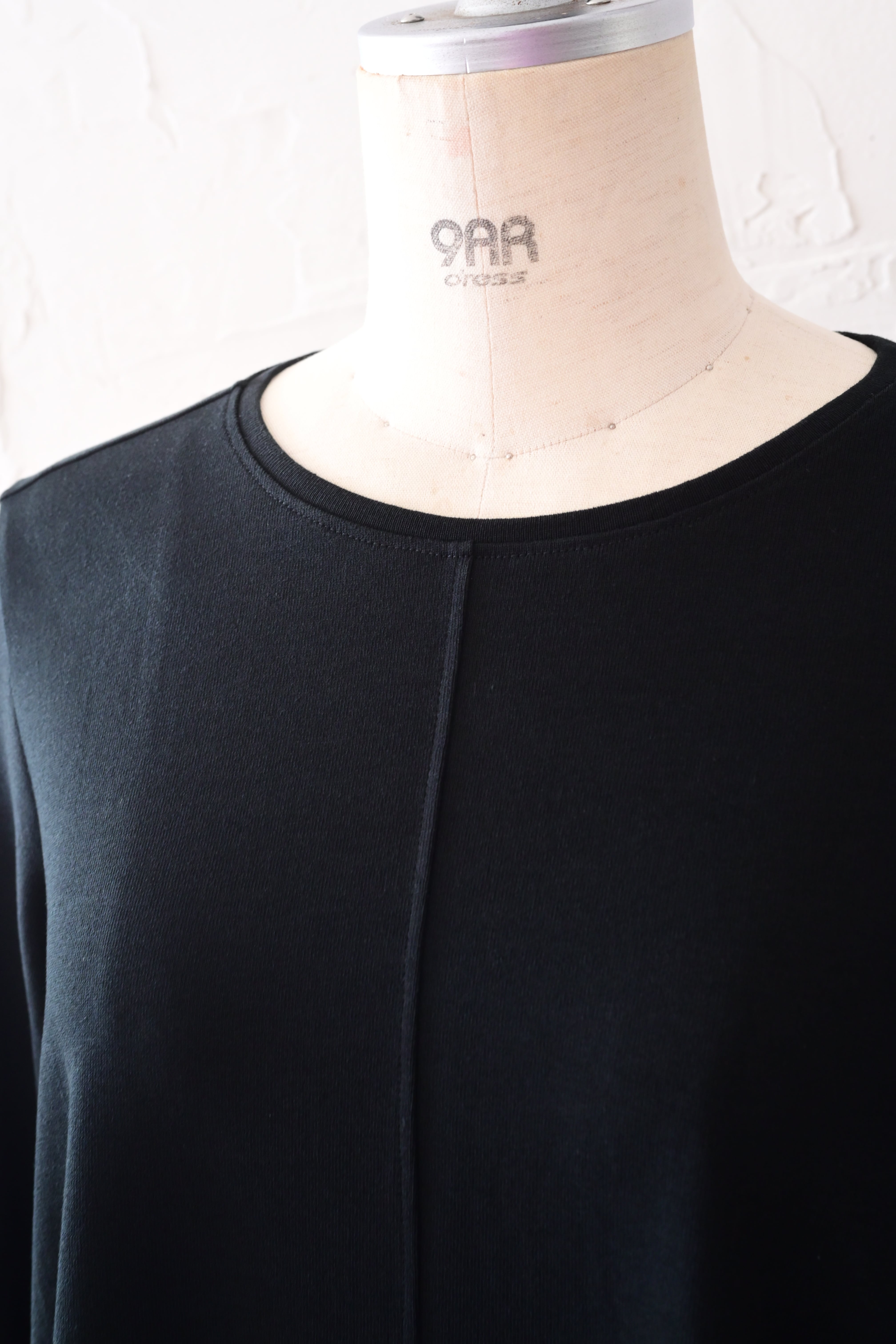 LONG-T DRESS / BLACK（ロンTドレス / ブラック） | MASAHIRO OKUNO