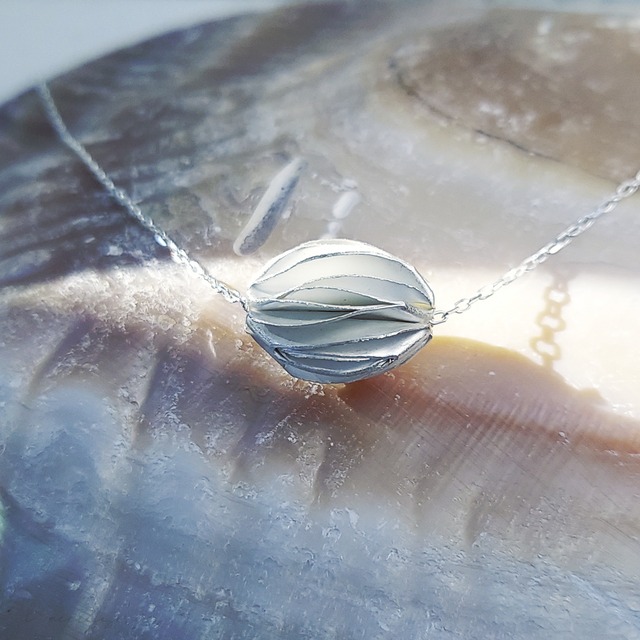 planet. - silver925 necklace.