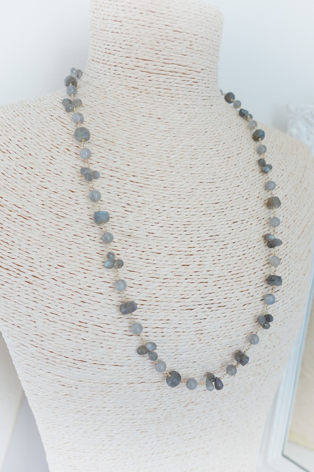 《ミステリアス・ブルーグレー》ラブラドライト ネックレス＆ピアスセット②