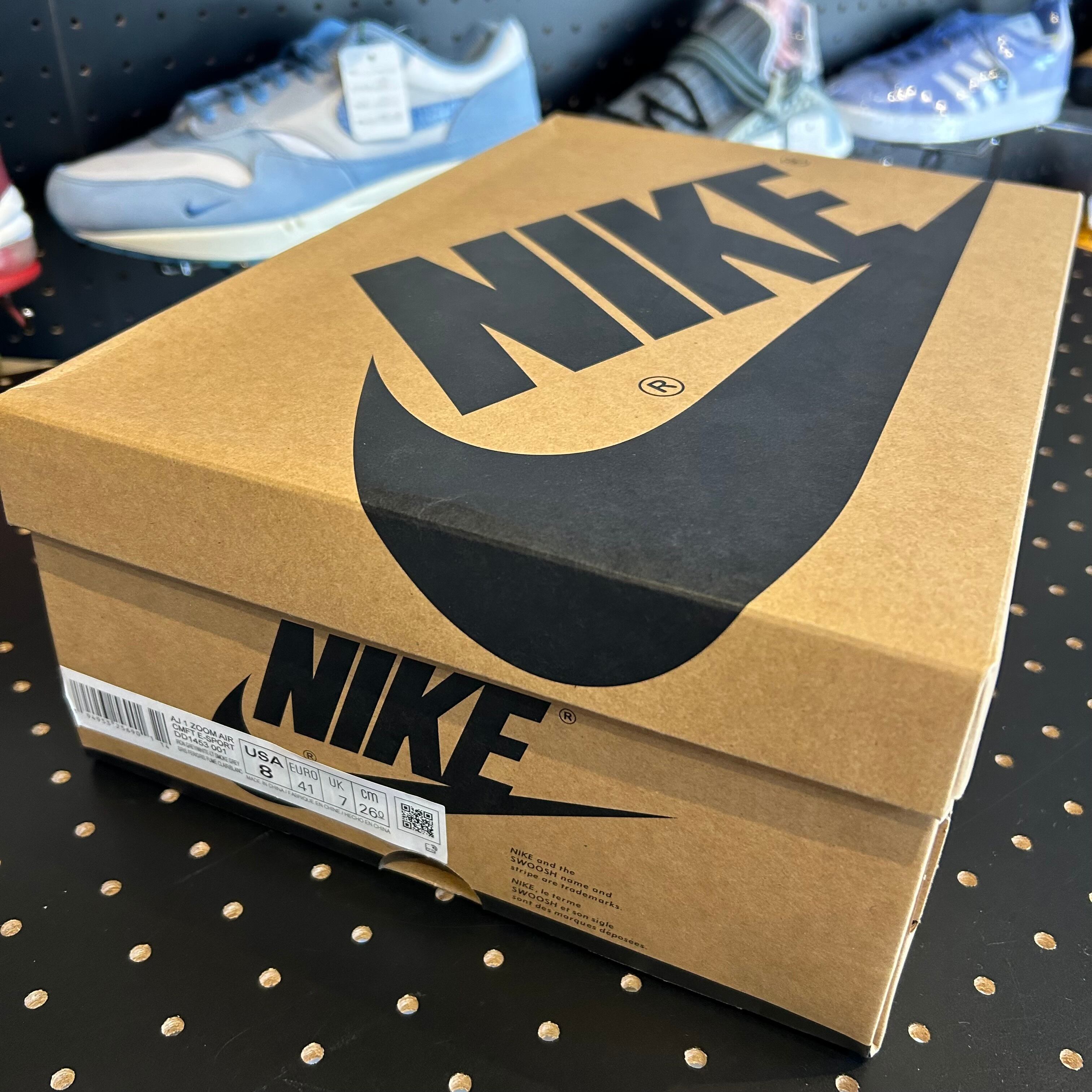 League of Legends × Nike Air Jordan 1 High Zoom Air Confort