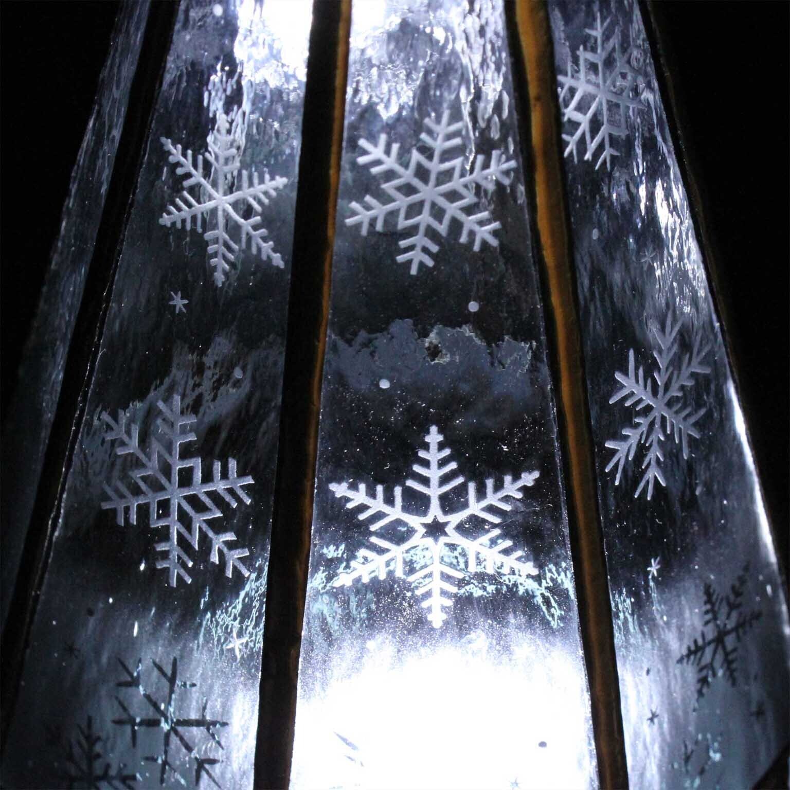 ステンドグラスのクリスマスツリー　ライトブルー　高さ21cm