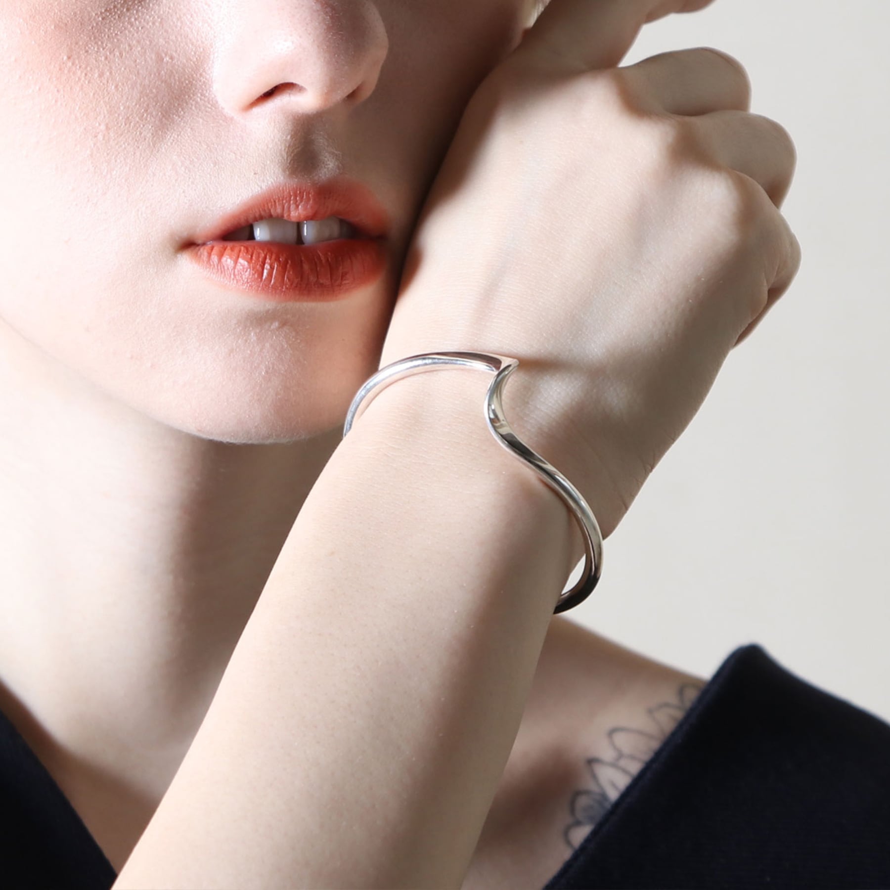 twist design bangle [emk] / Y170524KHB05 | YArKA official