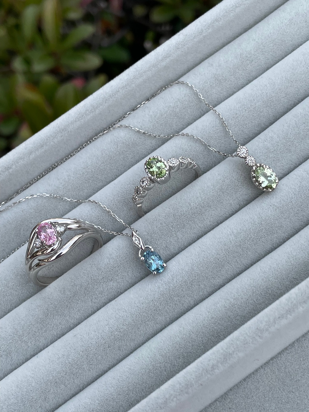 Aquamarine & Diamond Necklace [KJ020]