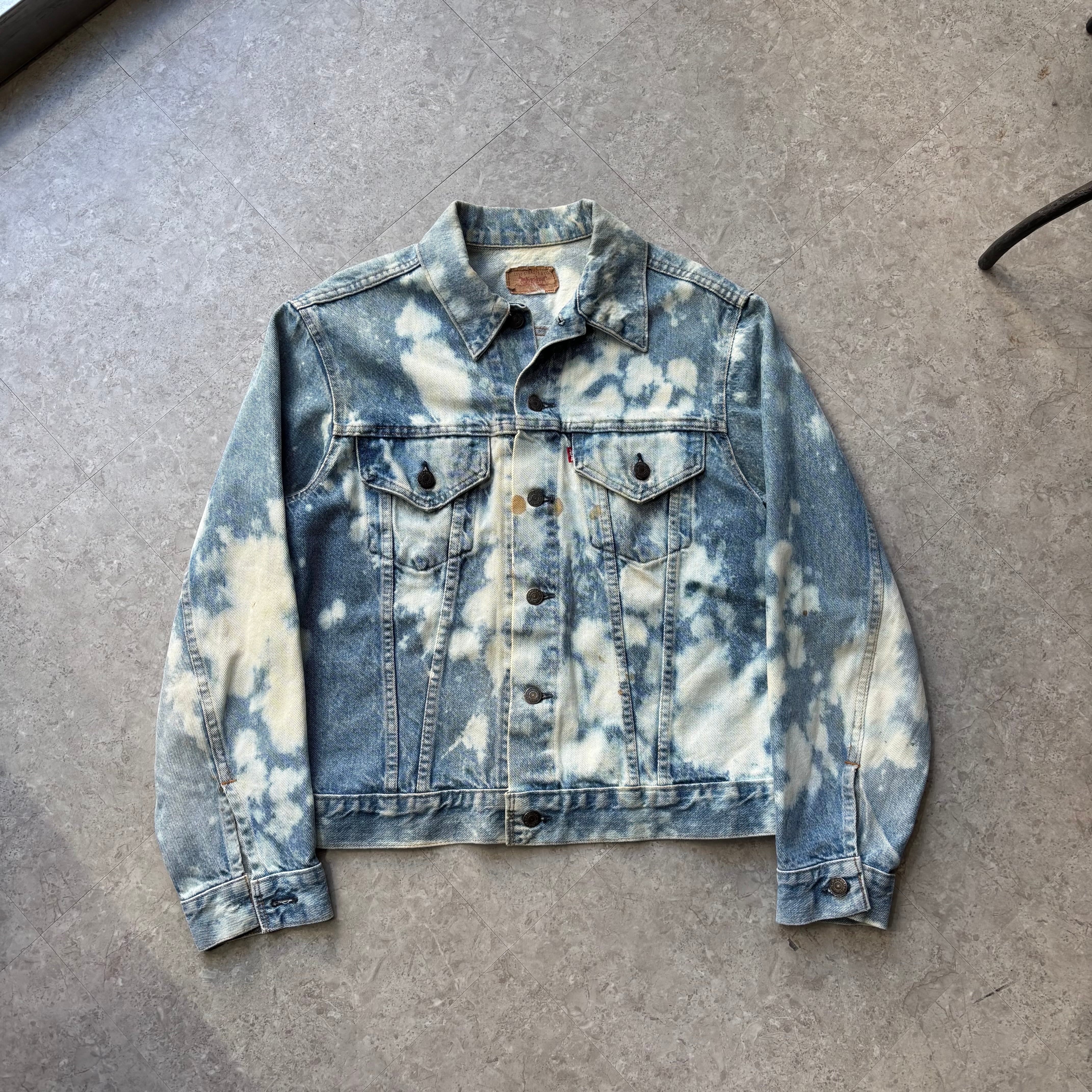 80s Levi's 70505 "bleach" denim jacket【仙台店】
