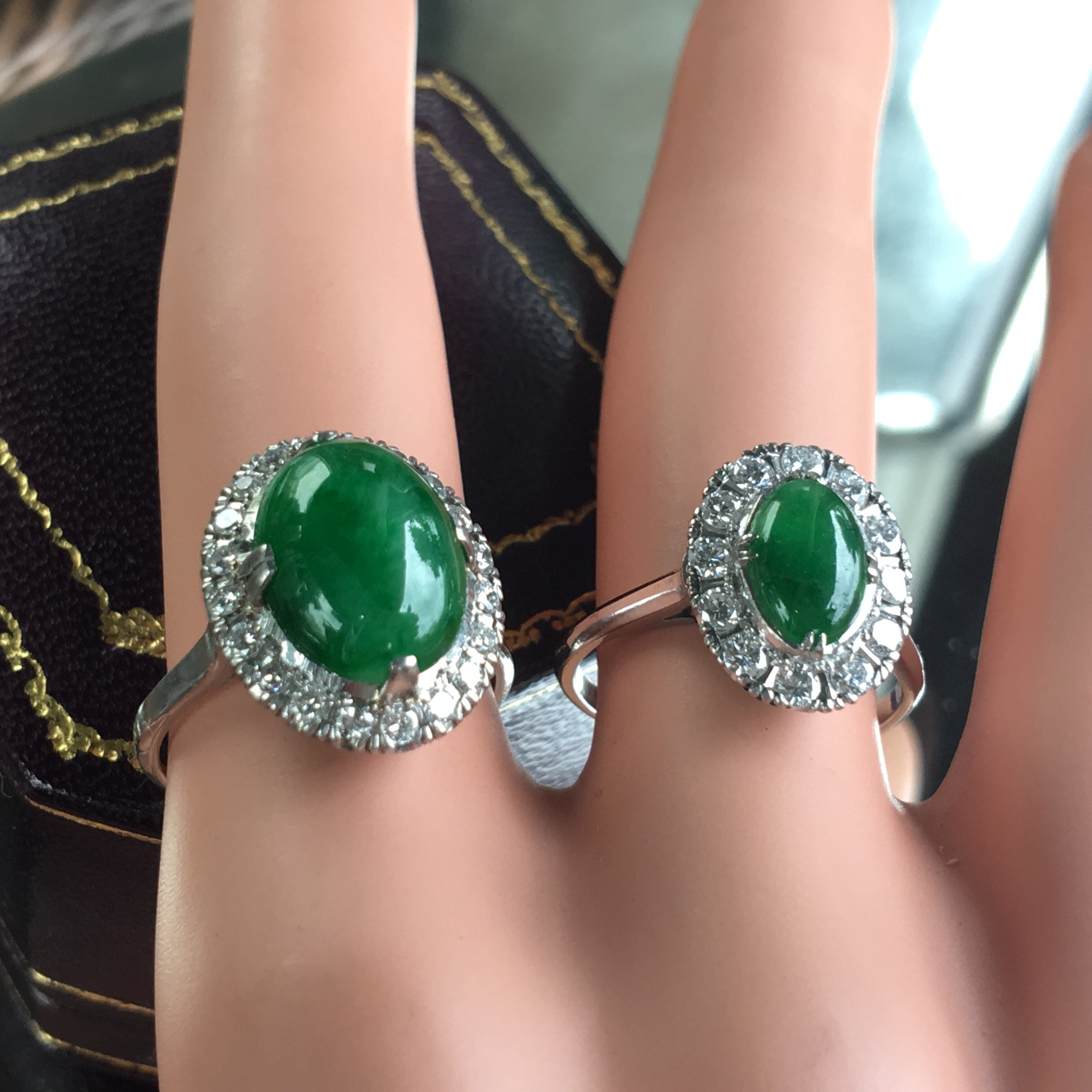 ヴィンテージ ダイヤモンド取り巻き 翡翠プラチナリング