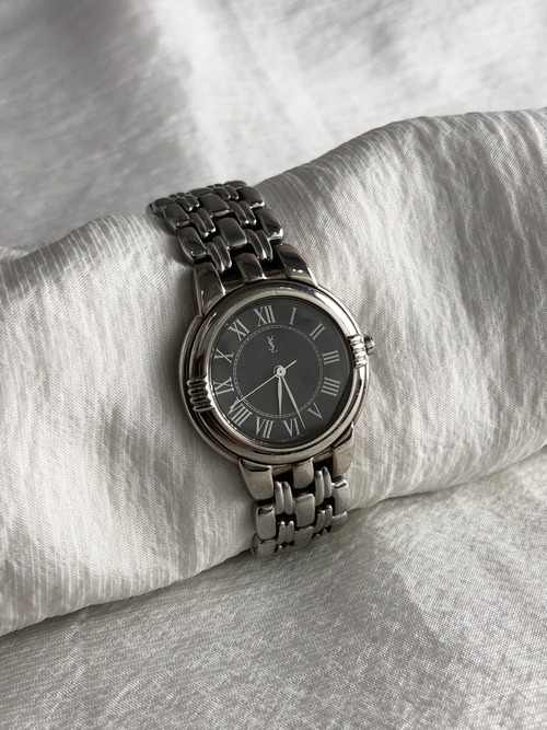 Yves Saint Laurent イヴ・サンローラン 腕時計 シルバー YSL ローマ文字 ステンレススチール 6031-G11866 vintage ヴィンテージ オールド 6wv8w4