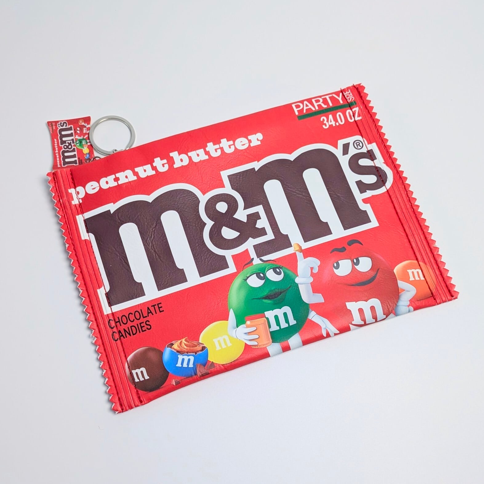 【 Snack Pack Pouch（ スナックパックポーチ ） 】『 m&m's / エムアンドエムズ / RED 』小物入れ / コスメポーチ 〚アメリカン雑貨 アメトイ〛