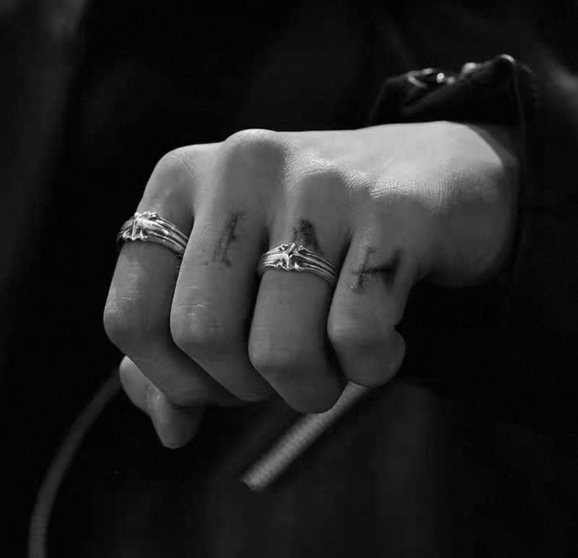 Star Cross Ring | VYNE