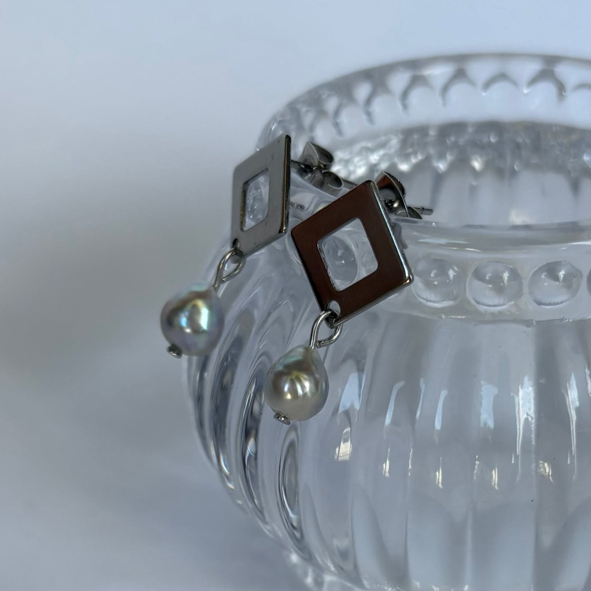 バロックパールスクエアピアス×サージカルステンレス | 冨栄パール
