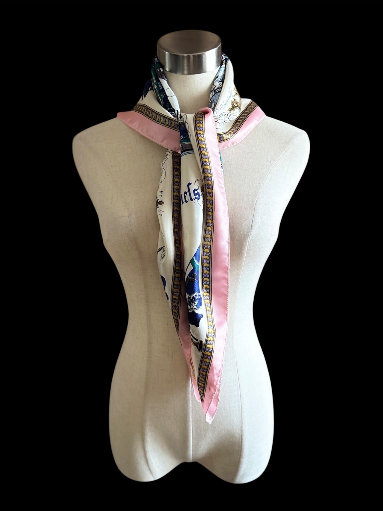 classic coat of arms scarf-5227-4