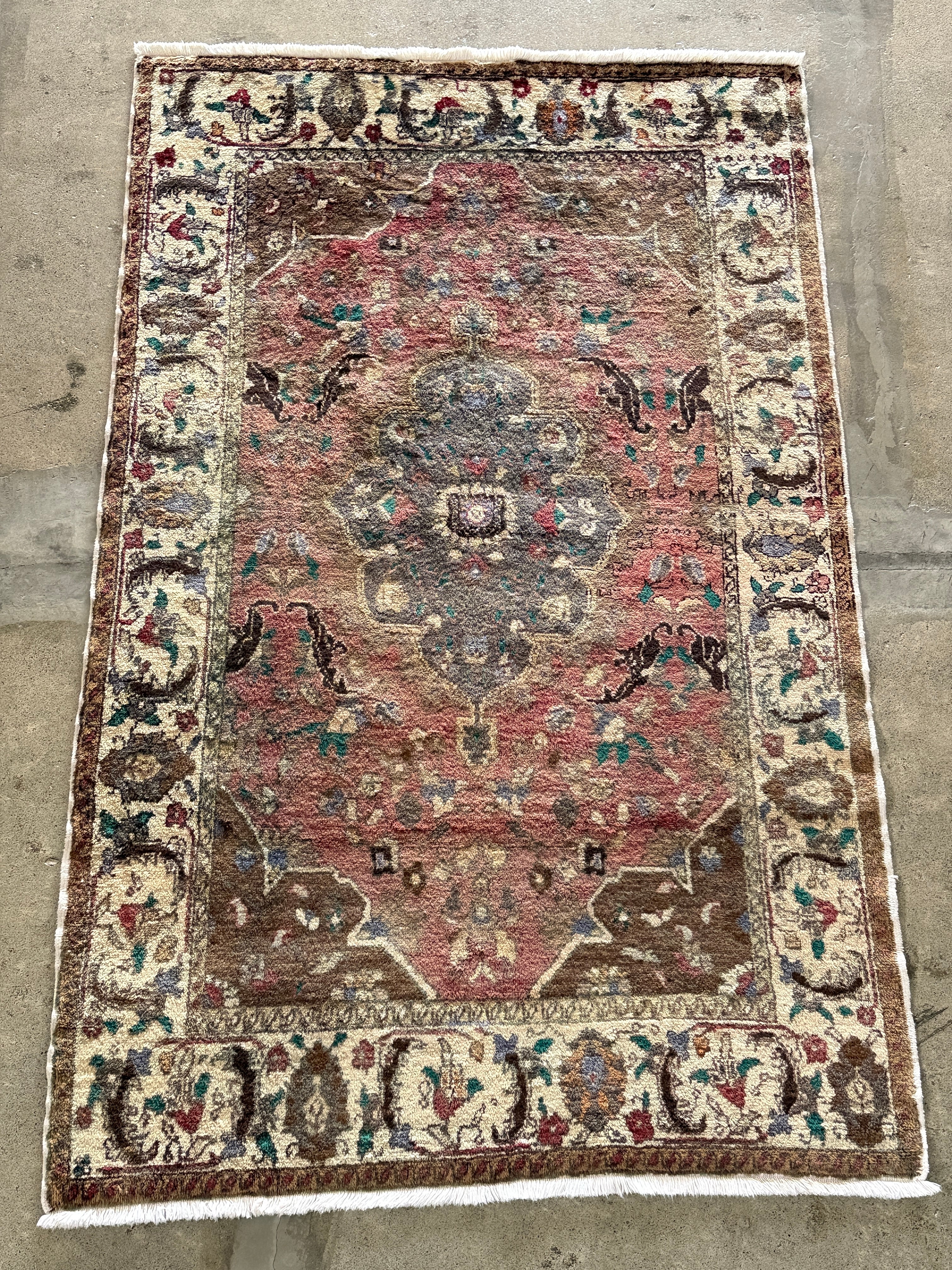 Antiques&Crafts880