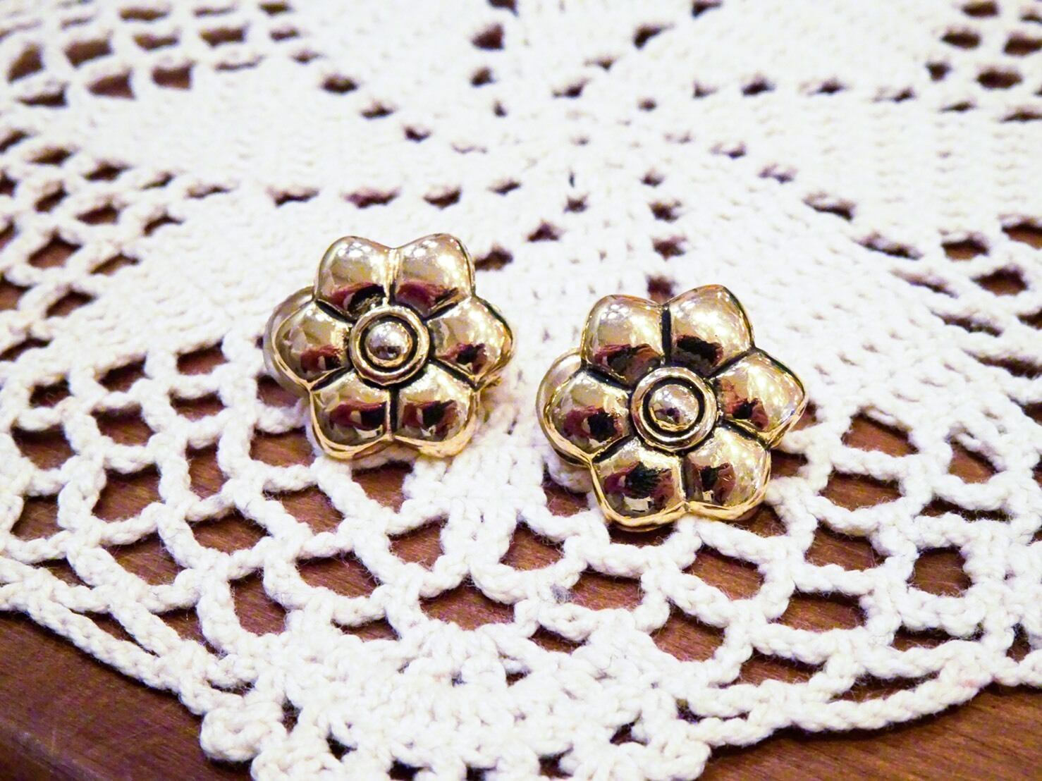 VINTAGE EARRINGS