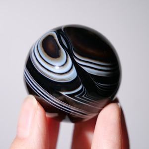 オニキス アイアゲート【φ4.2cm】/ スフィア