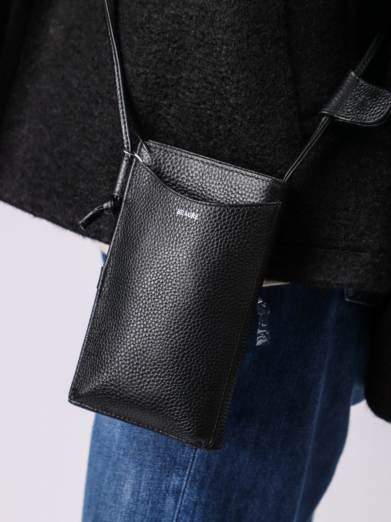 BRAHMIN(スマホポーチ財布)