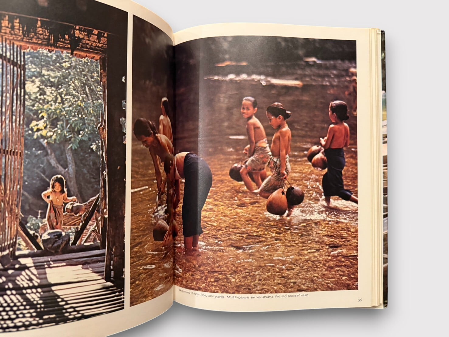 ISYM/SS230】【FIRST EDITION】Vanishing World: The Ibans of Borneo