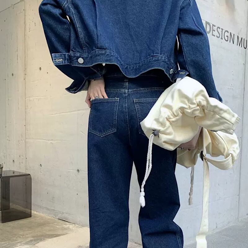 古着ライク でスタイルアップ♪ デニム セットアップ ジャケット ハイウエスト パンツ 上下2点セット クロップド丈 脚長効果 ドロップショルダー | lamitte deco トレンド 韓国ファッション ショップ BASE店 powered by BASE 正規取扱店舗 セットアップ ハイウエストパンツ クロップドジャケット パンツスーツ上下