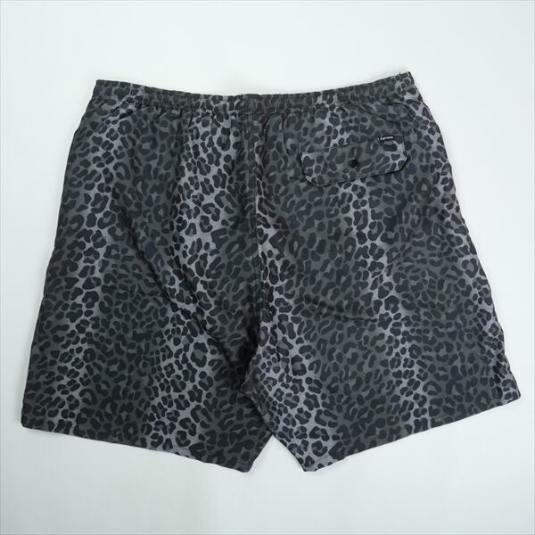Supreme - supreme leopard Water short Mの通販 by イノ's shop