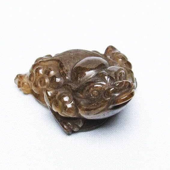 金針ルチル 金蟾 置物 手彫り 彫刻品 キンセン ルチルクォーツ 原石 一点物 144-103